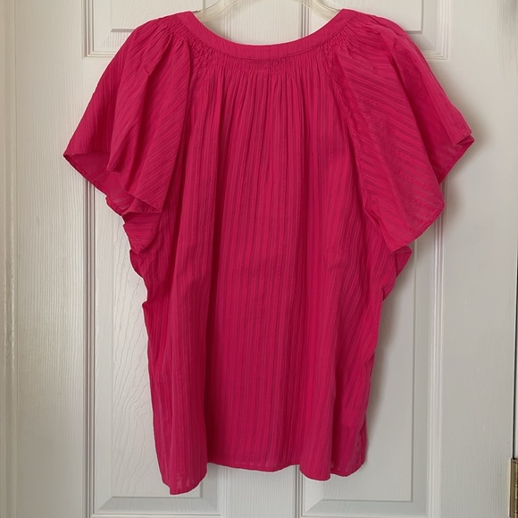 Loft Short Sleeve Flutter Sleeve Button Front Top - Picture 2 of 5